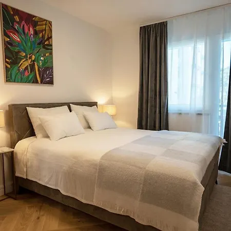 Chic Escape - Designer Oasis Near The * Пула